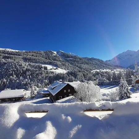Haus No 60 Kleinwalsertal Apartment
